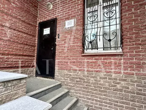 Офис в Татарстан, Казань Овражная ул., 54/10 (102 м)