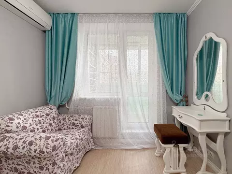 3-к кв. Москва Веерная ул., 1К2 (80.0 м)