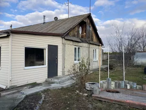 Дом в Свердловская область, Белоярский муниципальный округ, с. ...