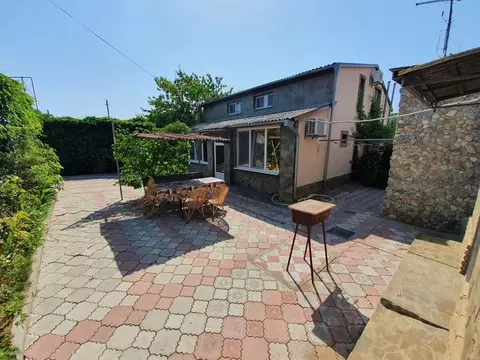 Дом в Крым, Евпатория ул. Франко, 14 (100 м)