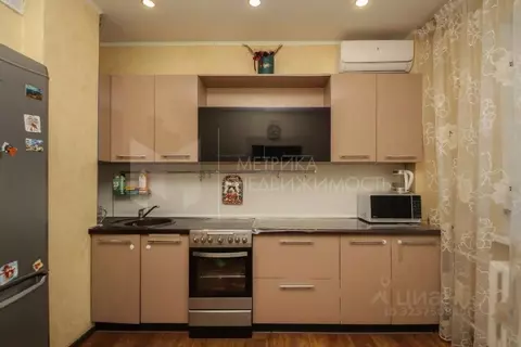 1-к кв. Тюменская область, Тюмень ул. Муравленко, 3к1 (38.9 м)