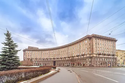 Комната Санкт-Петербург просп. Стачек, 74 (32.2 м)