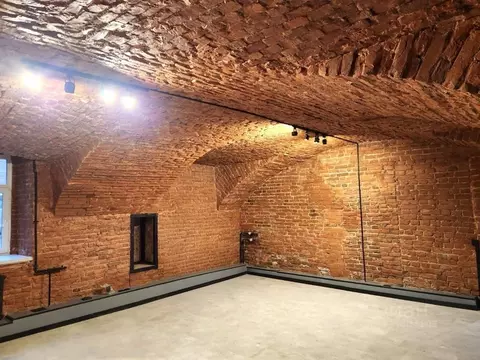 3-к кв. Санкт-Петербург просп. Римского-Корсакова, 49 (82.0 м)