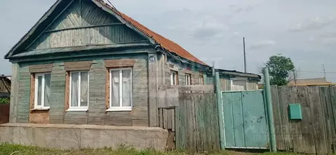 Дом в Оренбургская область, Переволоцкий район, с. Татищево ул. ...