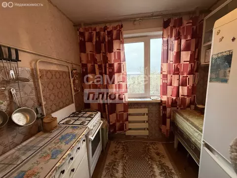 3-комнатная квартира: Первоуральск, улица Емлина, 20Б (58.9 м)