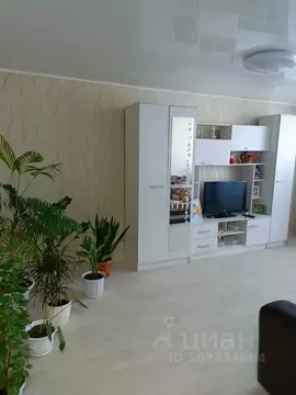 1-к кв. Удмуртия, Камбарка ул. Суворова, 22 (32.0 м)