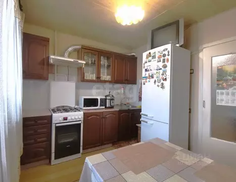 3-к кв. Вологодская область, Череповец 104-й мкр,  (73.0 м)