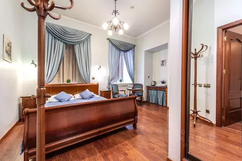 Комната Санкт-Петербург Невский просп., 74-76 (18.0 м)