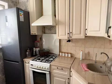 3-к кв. Челябинская область, Челябинск ул. Ворошилова, 23 (65.4 м)