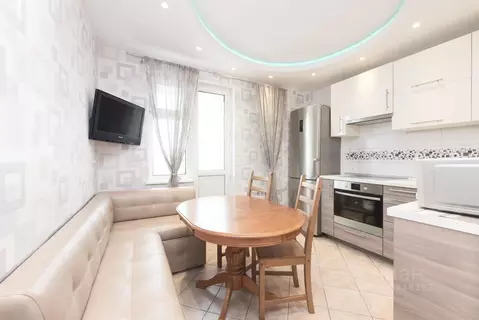 2-к кв. Москва Осенняя ул., 16 (58.0 м)