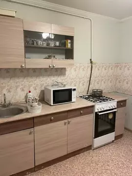 1-к кв. Оренбургская область, Оренбург ул. Родимцева, 2 (45.0 м)