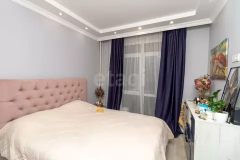 2-к кв. Тюменская область, Тюмень ул. Тимофея Чаркова, 81 (55.0 м)