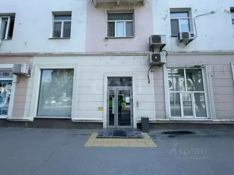 Помещение свободного назначения в Тюменская область, Тюмень ул. ...