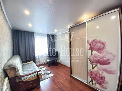 Комната Калужская область, Калуга Хрустальная ул., 1 (12.0 м)