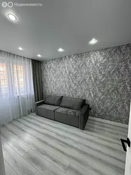 1-комнатная квартира: Краснодар, улица Лётчика Позднякова, 2 (40 м)