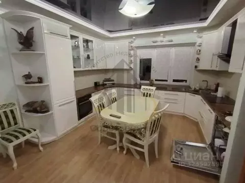 2-к кв. Белгородская область, Старый Оскол Степной мкр, 22 (70.0 м)