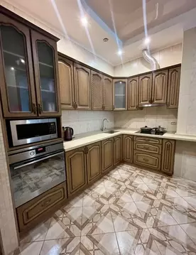 2-к кв. Крым, Ялта ул. Свердлова, 13/2 (74.0 м)