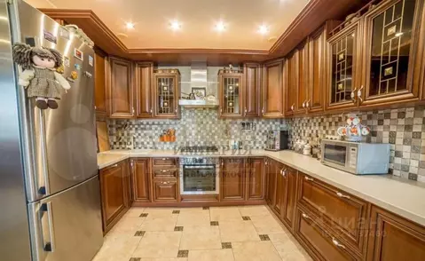 Дом в Башкортостан, Уфа Затонская ул., 32 (389 м)