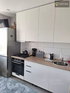 2-к кв. Краснодарский край, Крымск ул. Маршала Гречко, 104 (50.8 м)