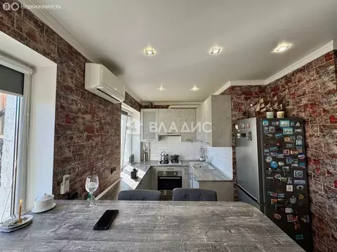 2-комнатная квартира: Краснодар, Рашпилевская улица, 176 (51 м)