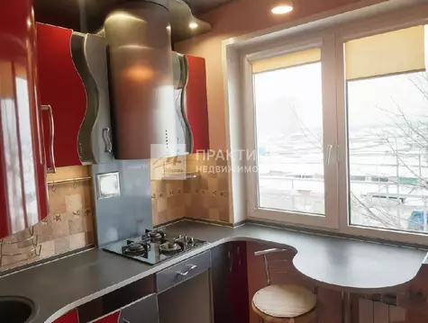 Продается 3-комнатная квартира