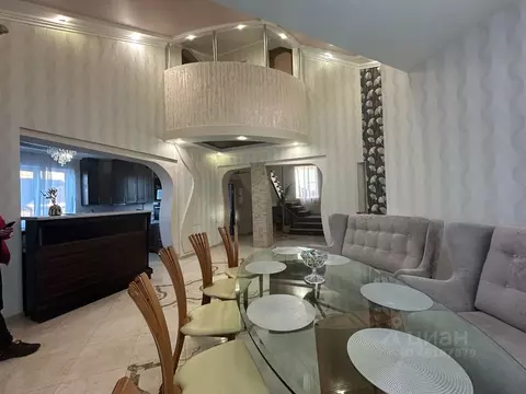 Дом в Самарская область, Красный Яр с/пос, с. Красный Яр ул. ...