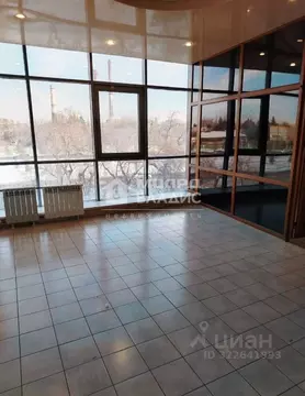 Помещение свободного назначения в Омская область, Омск ул. Богдана ...