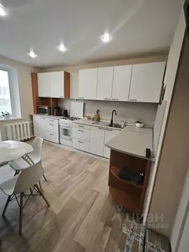 3-к кв. Псковская область, Псков Рижский просп., 87 (70.9 м)