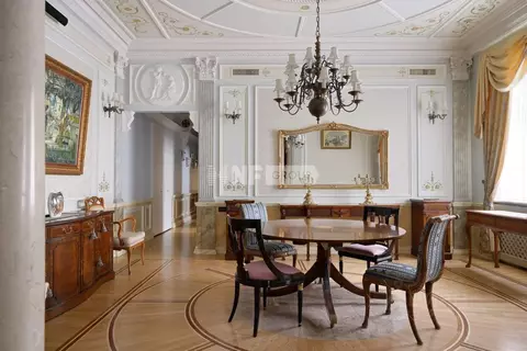 5-к кв. Москва ул. Макаренко, 2/21С2 (189.3 м)