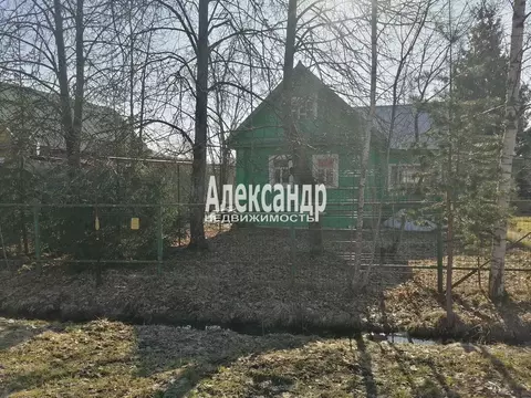 Дом в Ленинградская область, Тосненское городское поселение, с. Ушаки ...