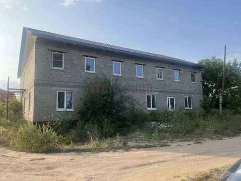 Дом в Волгоградская область, Дубовский район, Оленьевское с/пос, с. ...