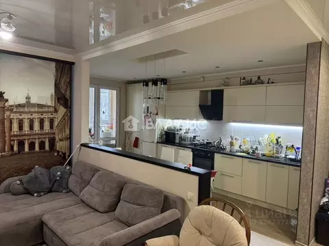 2-к кв. Калининградская область, Калининград Осенняя ул., 4 (70.0 м)