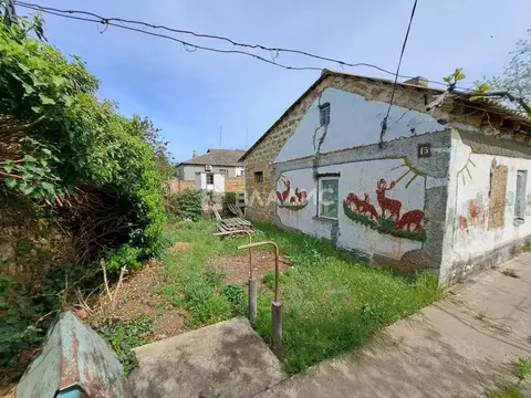 Дом в Крым, Сакский район, с. Орехово  (68 м)