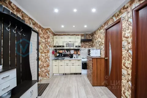 2-к кв. Омская область, Омск Городок Нефтяников мкр, ул. 50 лет ...