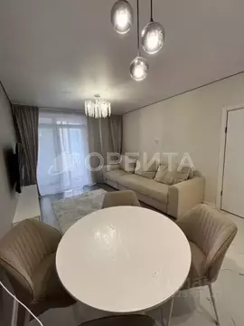 2-к кв. Тюменская область, Тюмень ул. Павла Никольского, 10 (66.8 м)