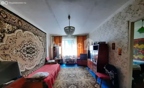 3-комнатная квартира: Шахты, проспект Строителей, 32 (62.6 м)