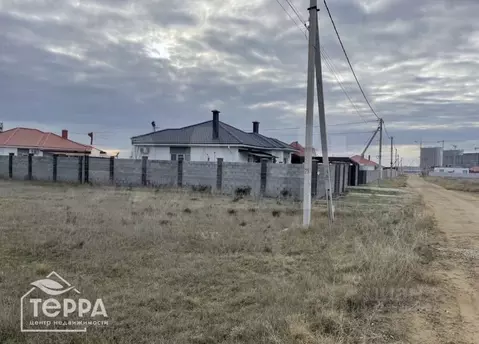 Участок в Крым, Сакский район, Уютненское с/пос ул. Благородная, 95 ...