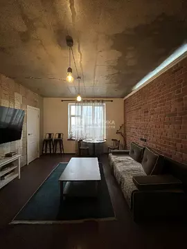 Продается 2-комнатная квартира