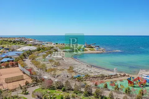 3-к кв. Севастополь ул. Парковая, 7 (235.0 м)