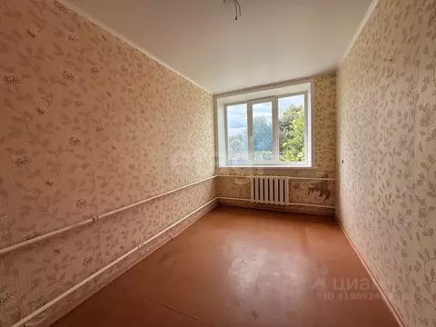 2-к кв. Смоленская область, Монастырщина пгт ул. Революционная, 17 ...