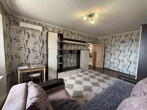 1-к кв. Ростовская область, Ростов-на-Дону просп. Королева, 10 (40.0 ...