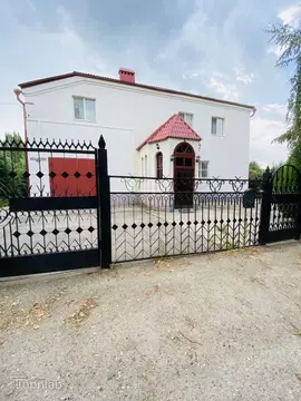 Коттедж в Саратовская область, Энгельс пос. 1-й Учхоз, ул. Заречная, 1 ...