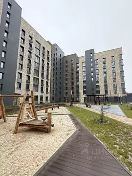 3-к кв. Татарстан, Казань ул. Рашита Салахова, 2 (72.0 м)