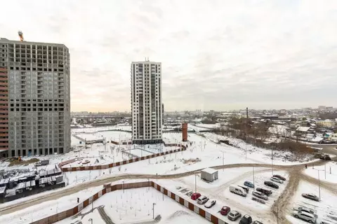 2-к кв. Тюменская область, Тюмень ул. Краснооктябрьская, 6 (66.1 м)