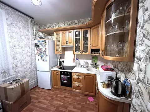 2-к кв. Москва просп. Защитников Москвы, 3к1 (54.0 м)