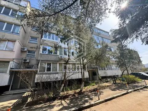 2-комнатная квартира: Партенит, Фрунзенское шоссе, 12 (55.5 м)