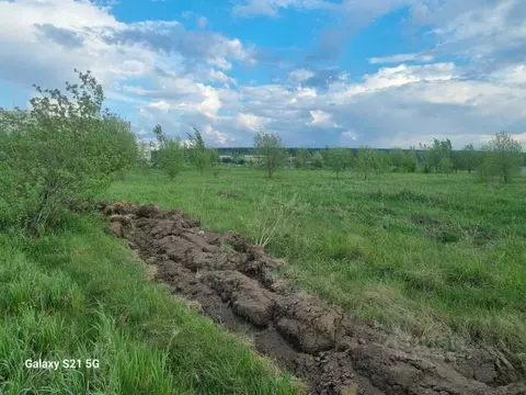 Участок в Свердловская область, Первоуральск муниципальный округ, д. ...