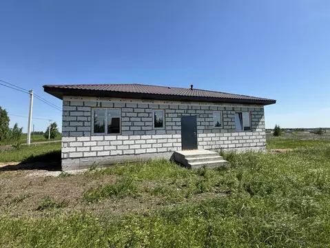 Дом в Челябинская область, Красноармейский район, д. Круглое ул. ...