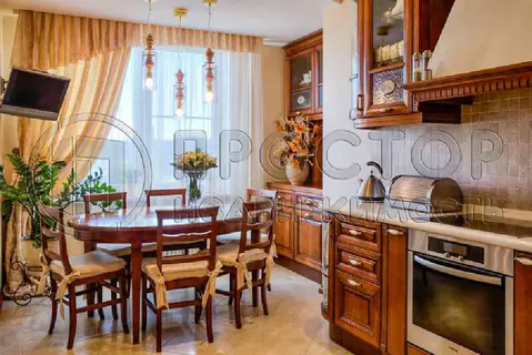 Продается 3-комнатная квартира