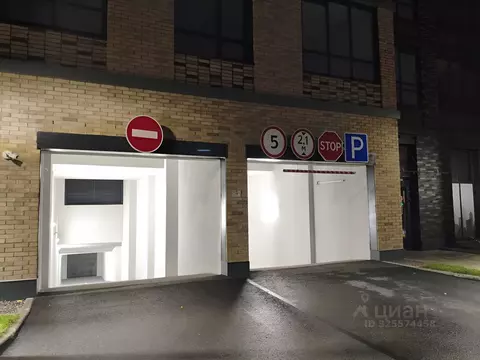 Гараж в Санкт-Петербург просп. Обуховской обороны, 36 (15 м)